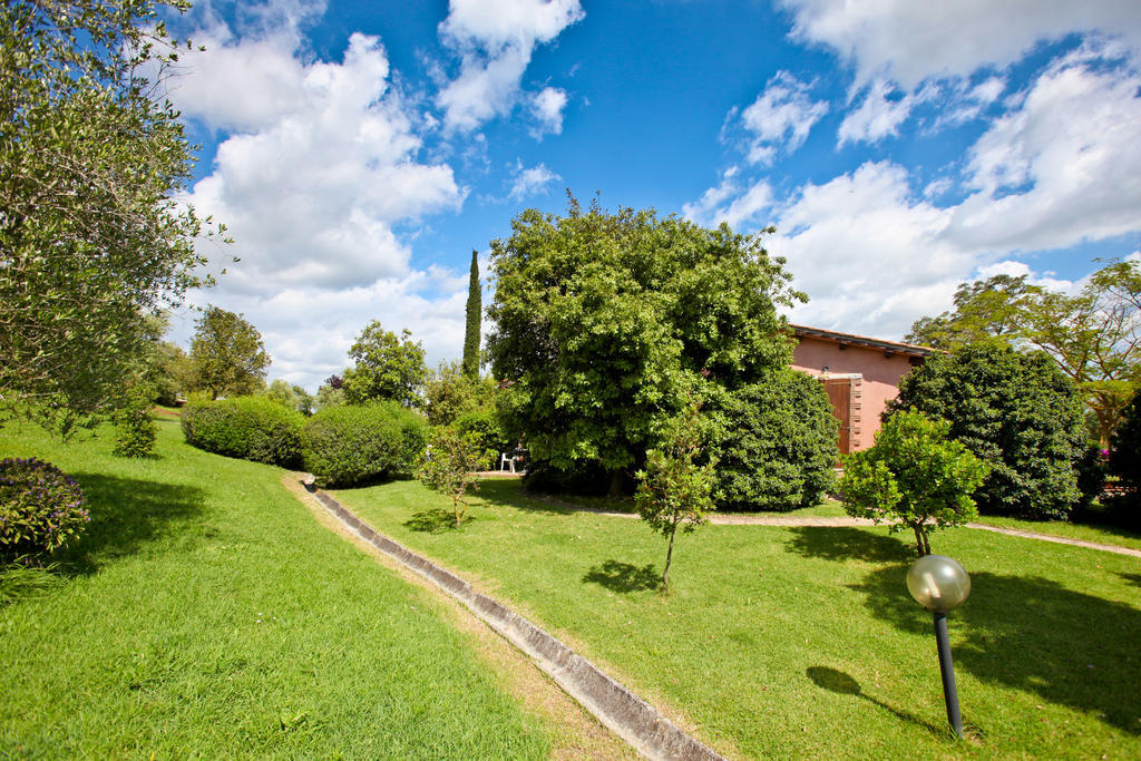 Agriturismo Da Lorena Marsiliana Exterior foto